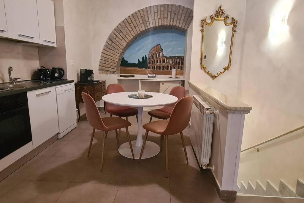 Mon Cheri Colosseo Рим Екстериор снимка